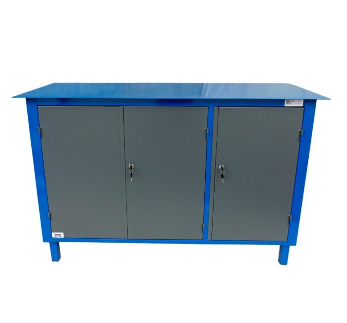 GRD-WMFBAL14553P-01.jpg Bancada Fechada 3 Portas C/ Chaves, Prateleira Interna, Tampo De Aço. (WMFBAL14553P) - Imagem 1